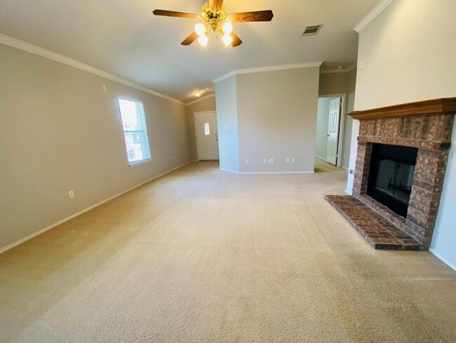 Building Photo - 207 Golden Gate Dr