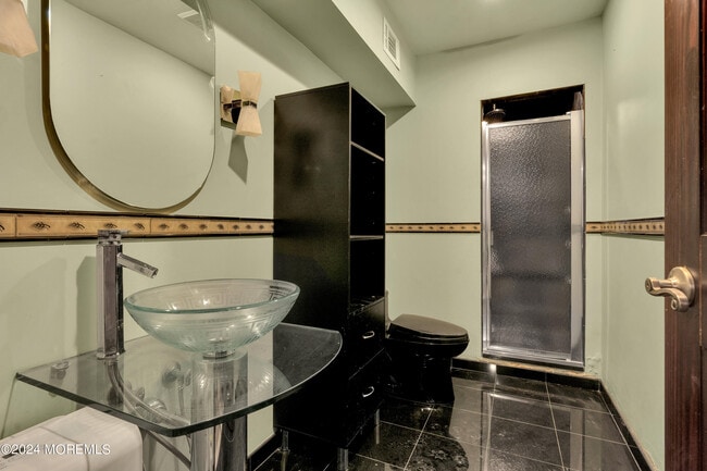 Building Photo - 2 Katelyn Ct