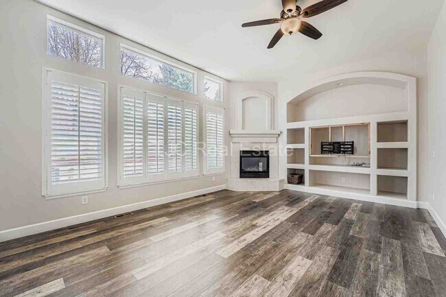 Building Photo - Cherry Creek School District