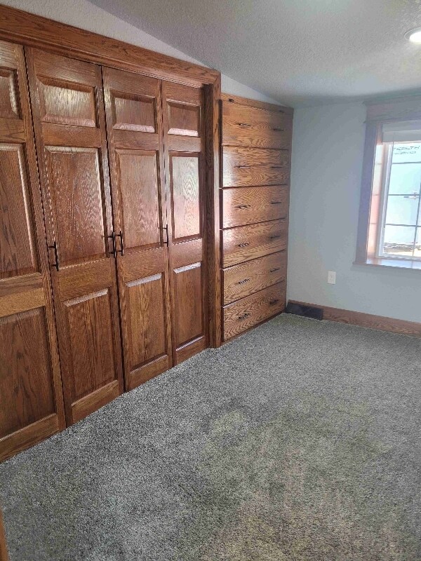 Building Photo - 103 1st St SE