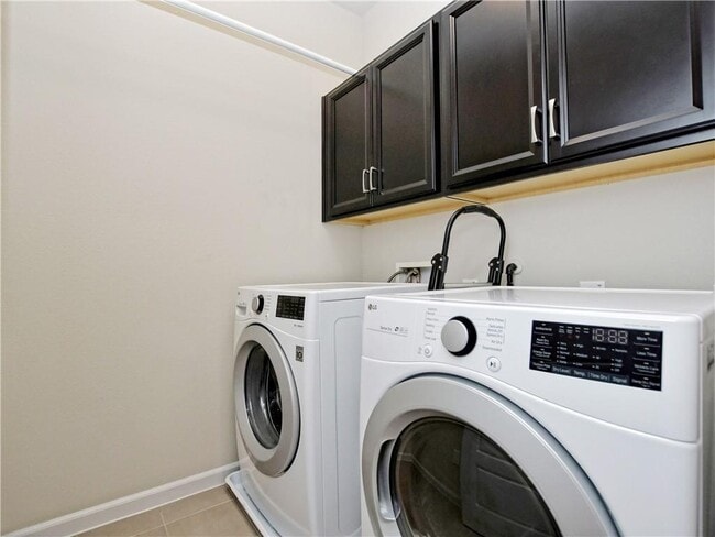 Building Photo - 13606 Cibolo Trace