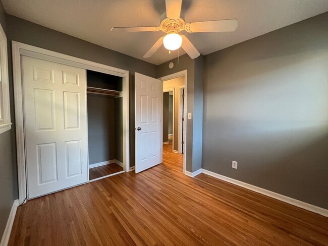 Building Photo - Single Family Home!
