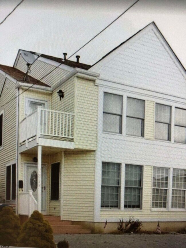 Primary Photo - 217 3rd St S