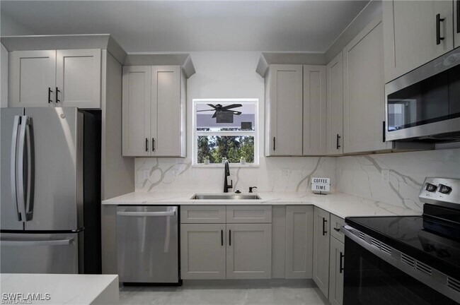 Building Photo - 3005 52nd St W