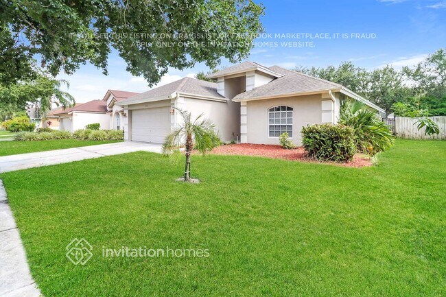 Building Photo - 8944 Southbay Dr