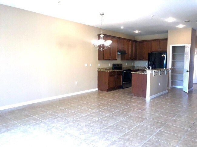 Building Photo - Move IN SEPTEMBER! Beautiful views- Corner...