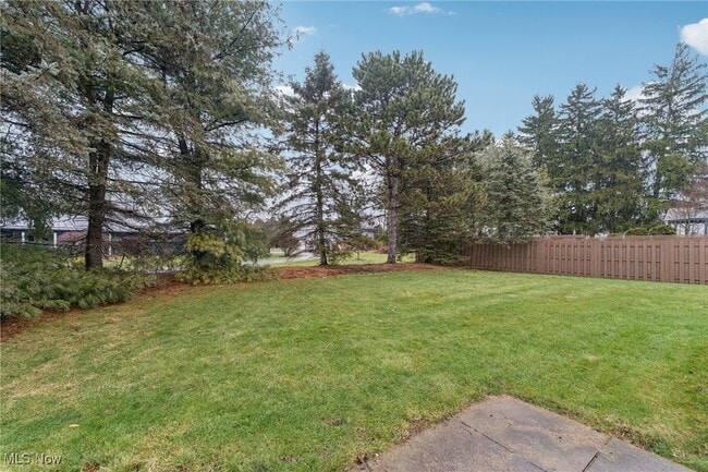 Building Photo - 276 S Bayshore Dr