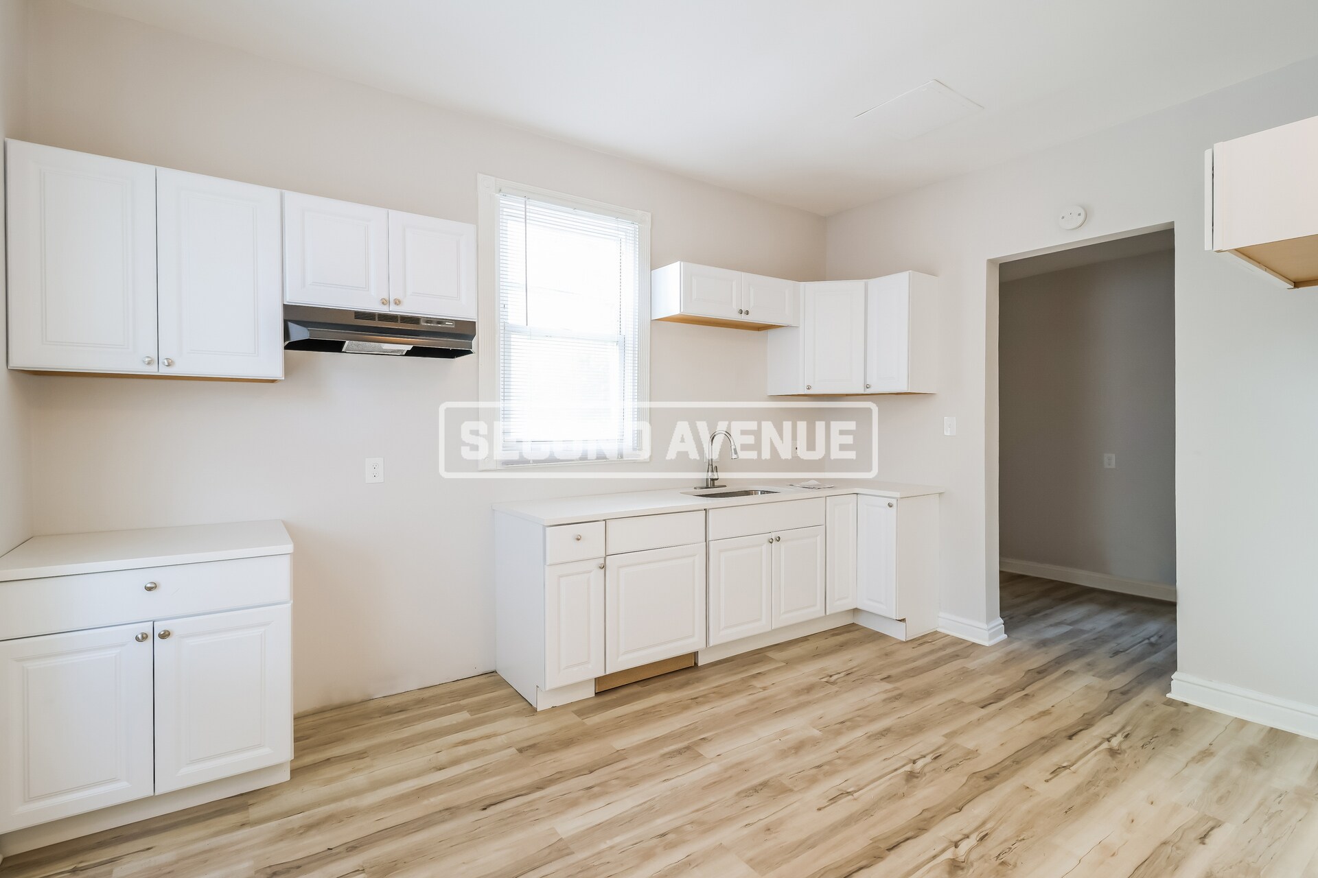 Building Photo - 8346 Anthony Wayne Ave