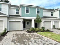 Building Photo - Stylish 3Bedrooms 2.5Bath townhome-living ...