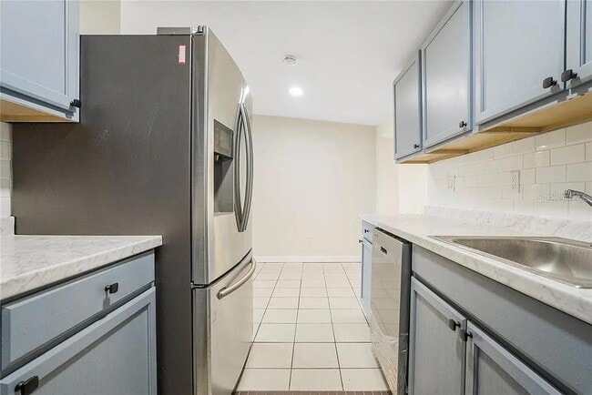 Building Photo - 6817 Larmon St