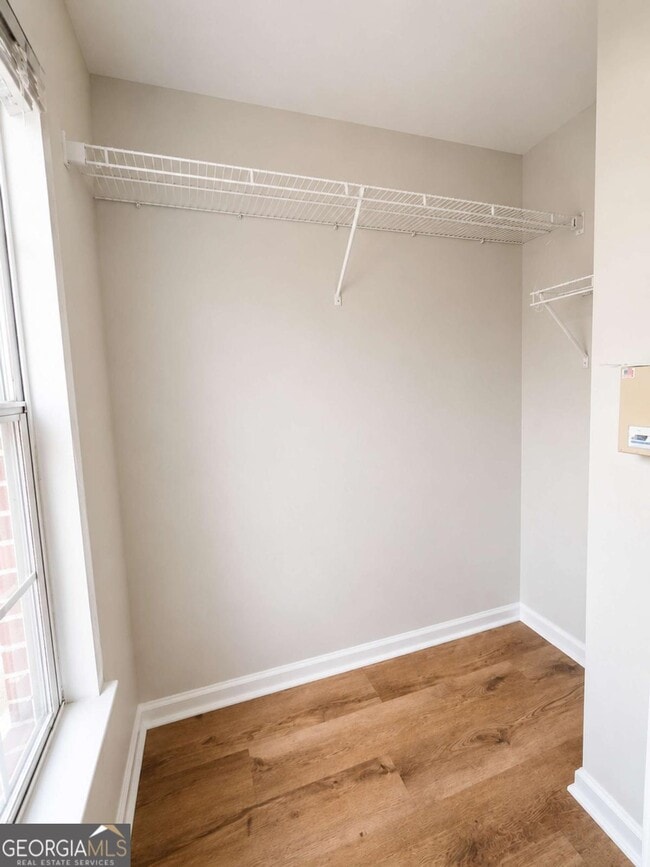 Building Photo - 3152 Mill Springs Cir NE