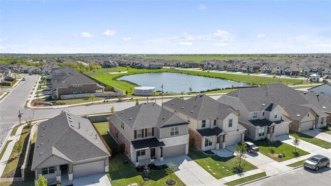 Building Photo - 156 Janelle Ln