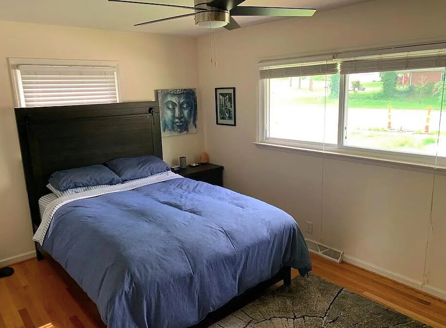 biggest bedroom - 10933 Big Bend Rd
