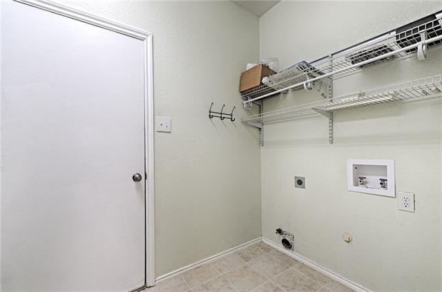 Building Photo - 1531 Hickory Trail