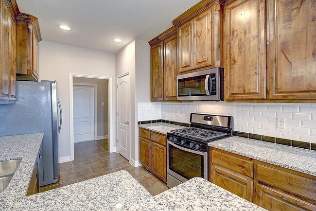 Building Photo - 7530 Sable Creek Dr