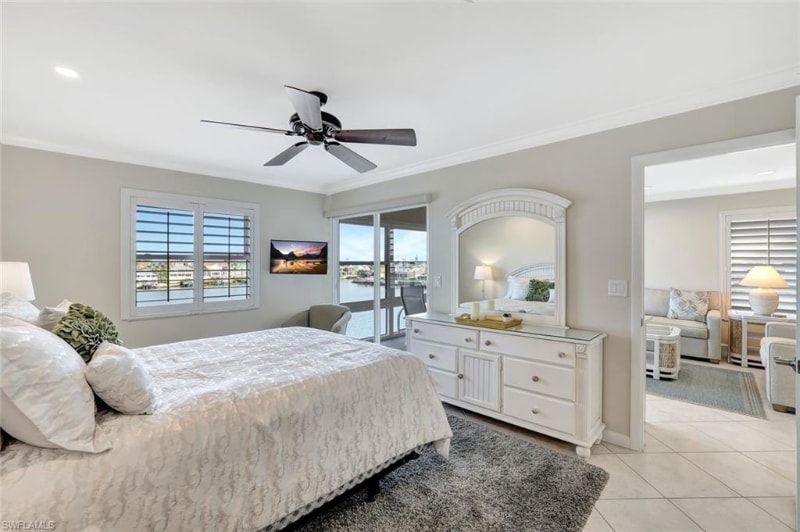 Building Photo - 271 Southbay Dr