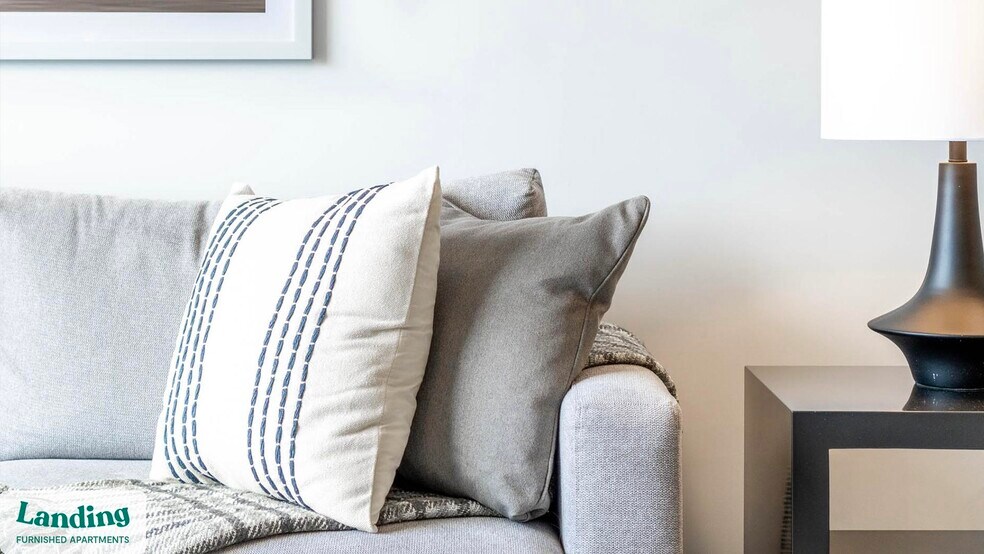 Building Photo - 2165 Nolensville Pk