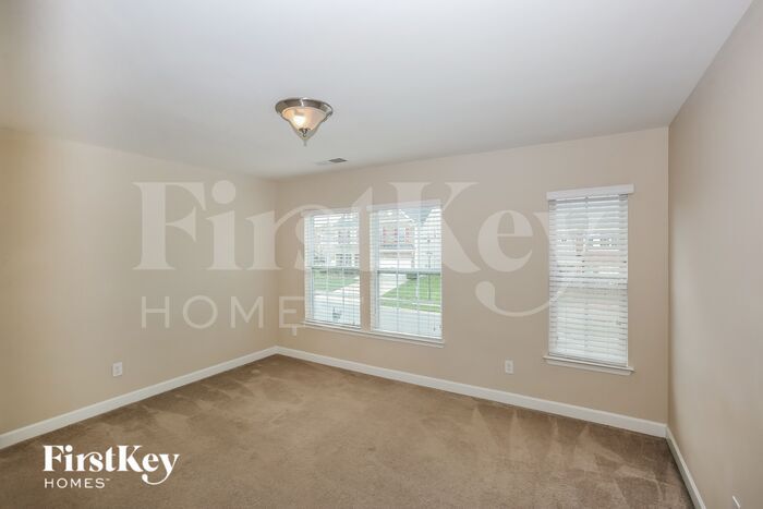 Building Photo - 1006 Garden Oak Dr