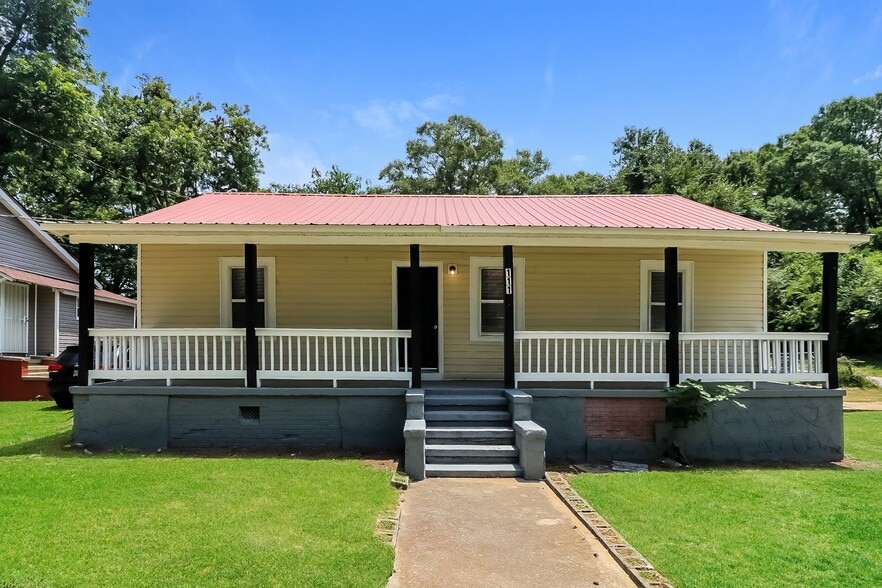 Building Photo - 111 Addie St