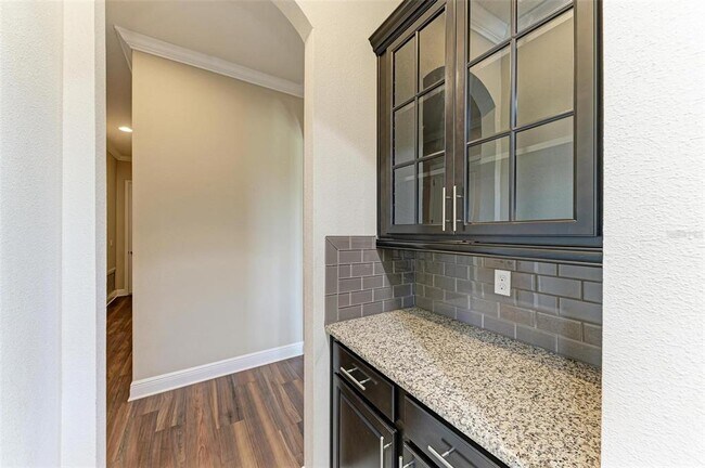 Building Photo - 4789 Vasca Dr