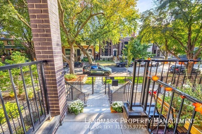 Building Photo - 2658 N Bosworth Ave