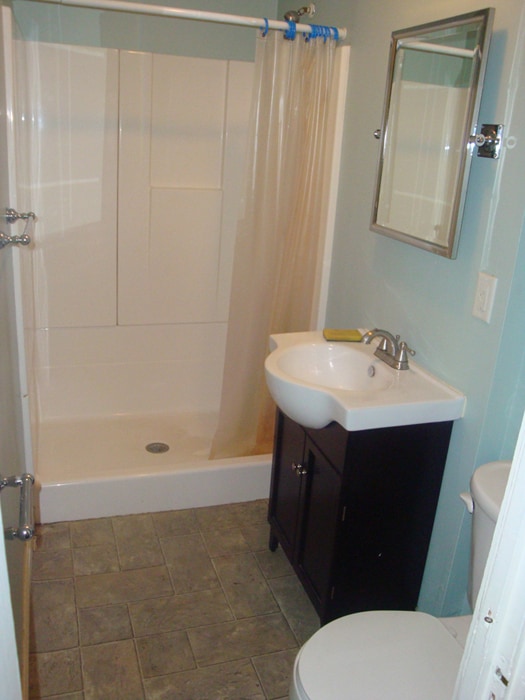 Building Photo - 11 Silk St