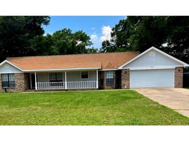 Primary Photo - 5808 Hermitage Cir