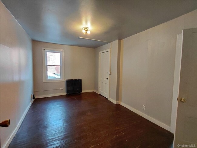 Building Photo - 87 W Pierpont St