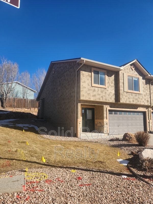 Building Photo - 6161 Kingdom Vw