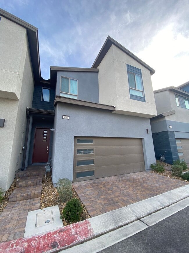Building Photo - AMERICANA Property Mgmt - New Modern 3 beds - 2 story Townhouse in Inspirada