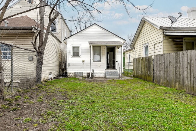 Building Photo - 1772 Bolling Ave