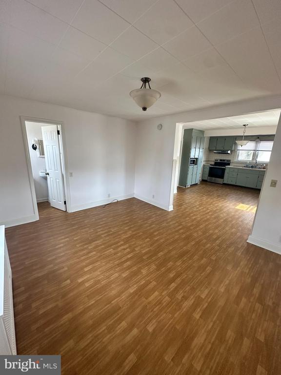 Building Photo - 5431 Trento Ave