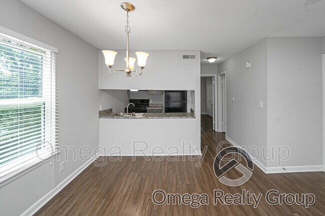 Building Photo - 1936 2nd St NE