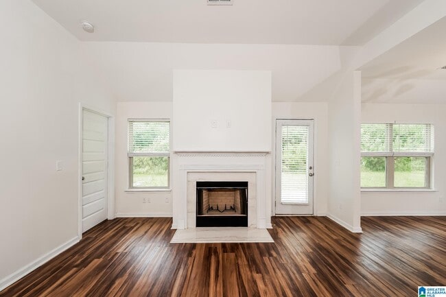 Building Photo - 6966 Brightwell Ln