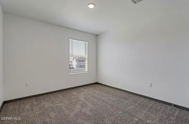 Building Photo - 4572 Mark Avizo