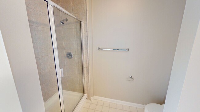 Building Photo - 3 Bedroom with BONUS Room in Jack Britt School District!