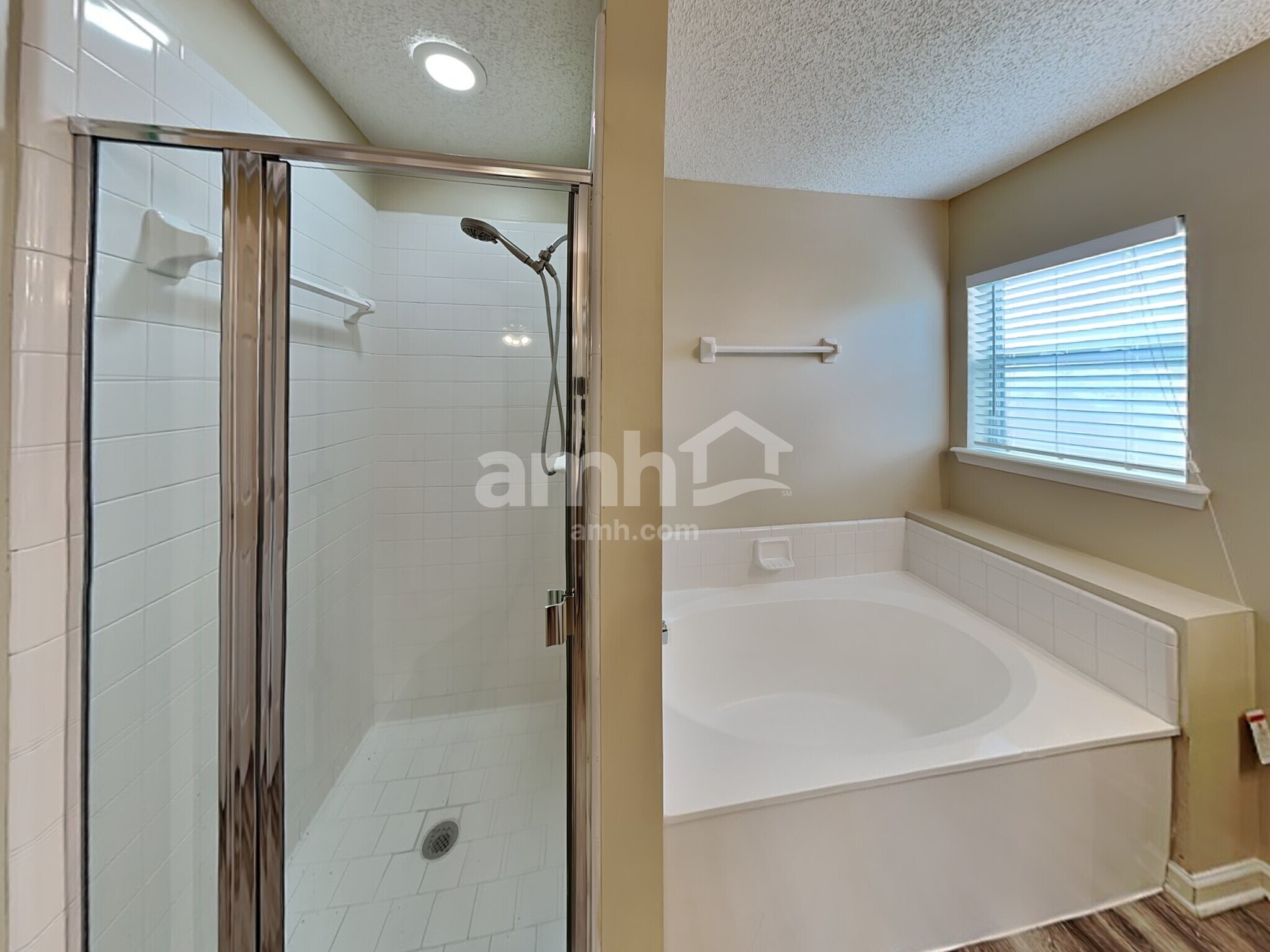 Building Photo - 12344 Benton Harbor Dr S