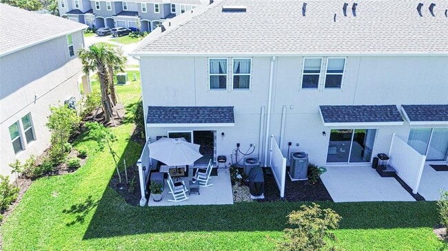 Building Photo - 5734 Archipelago St