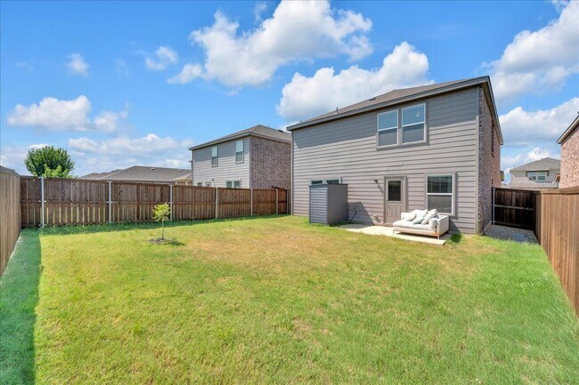 Building Photo - 14152 Calderwood St