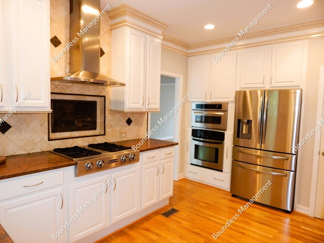 Building Photo - 125 Broadwell Oaks Ct