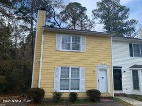 Building Photo - 5161 Nisbet Dr