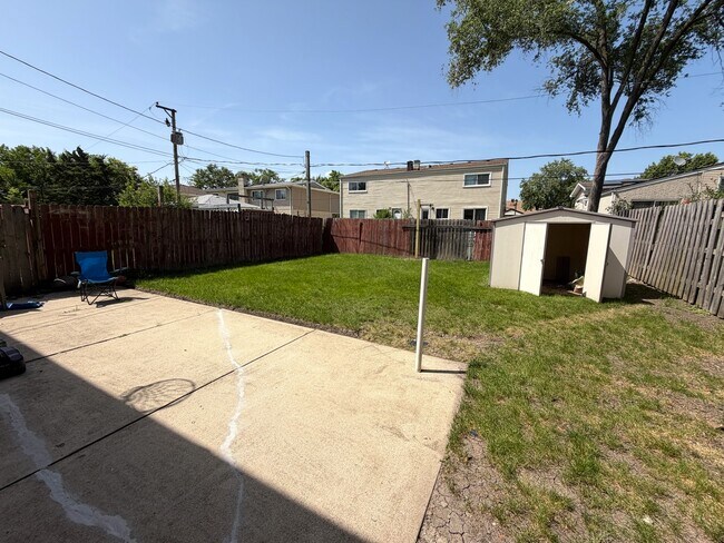 Building Photo - 1132 Brighton Pl