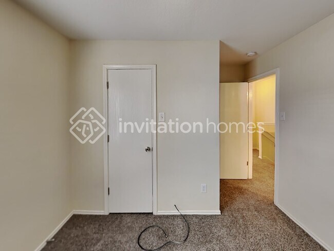 Building Photo - 12502 Aarons Way Dr