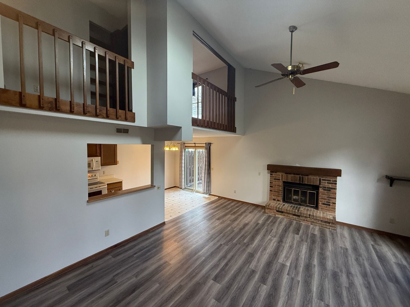 Building Photo - 5123 Pinebrook Dr