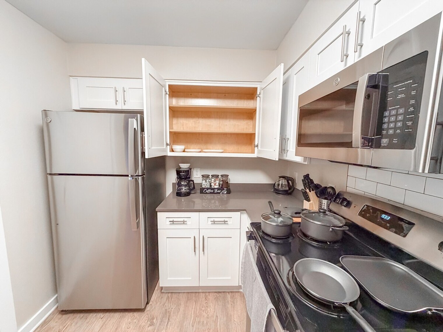 Building Photo - 1450 N Hwy 360