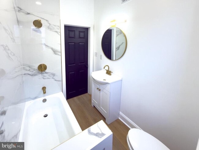 Building Photo - 5237 Greenway Ave