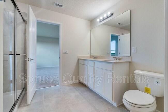 Building Photo - 7726 Syracuse Dr