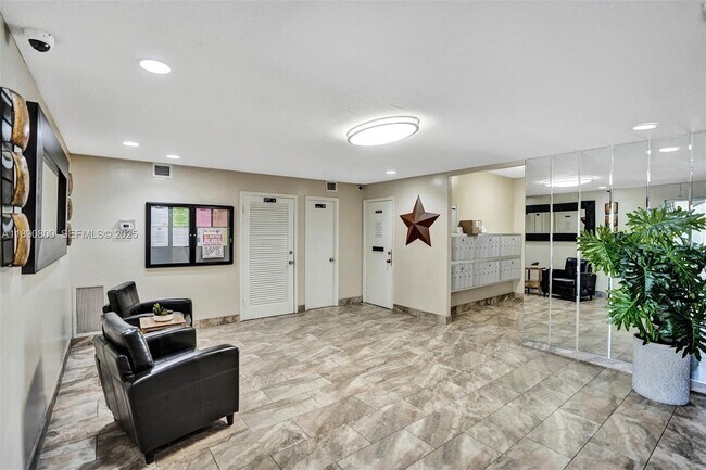 Building Photo - 1811 Jefferson St