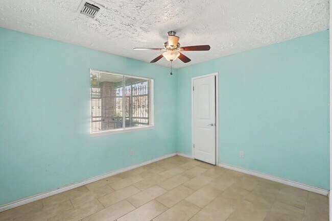Building Photo - 13106 Bamboo Forest Trail