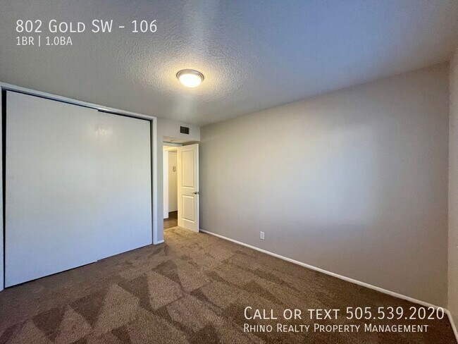 Building Photo - 802 Gold Ave SW